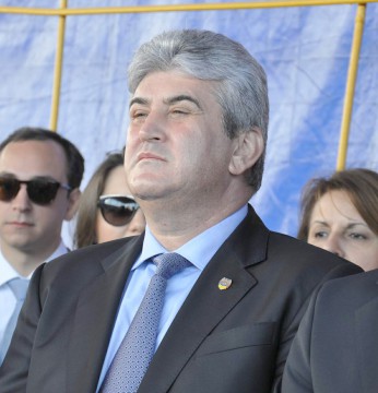 UNPR, mutare surpriză: Mai multe proiecte proprii, lansate în 2015